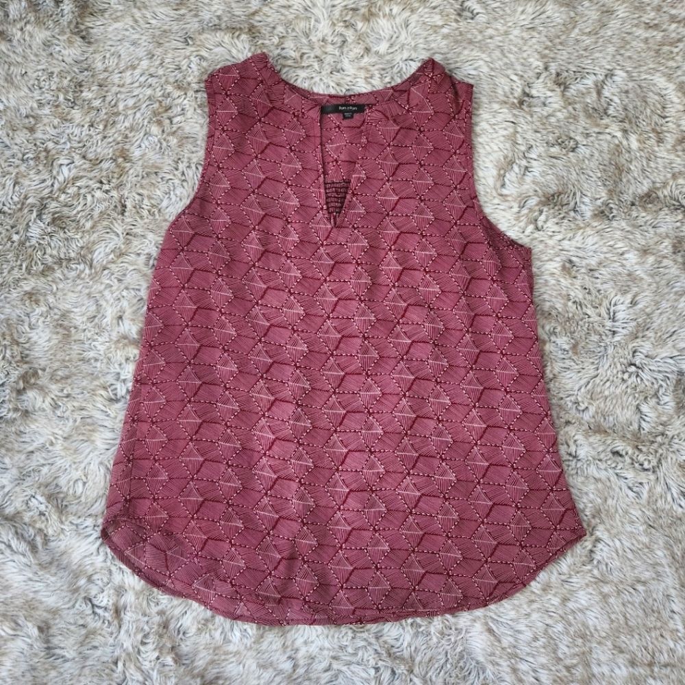 Fun 2 Fun Geometric Print V-Neck Tank Top Red Women's